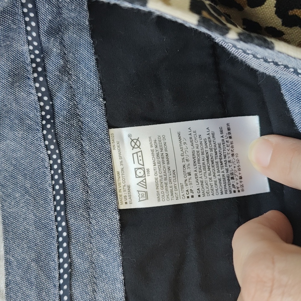 Banana Republic Shorts Size 14 - Picture 3 of 4